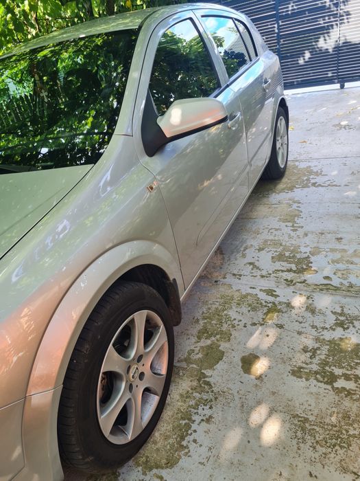 Opel astra H 2006