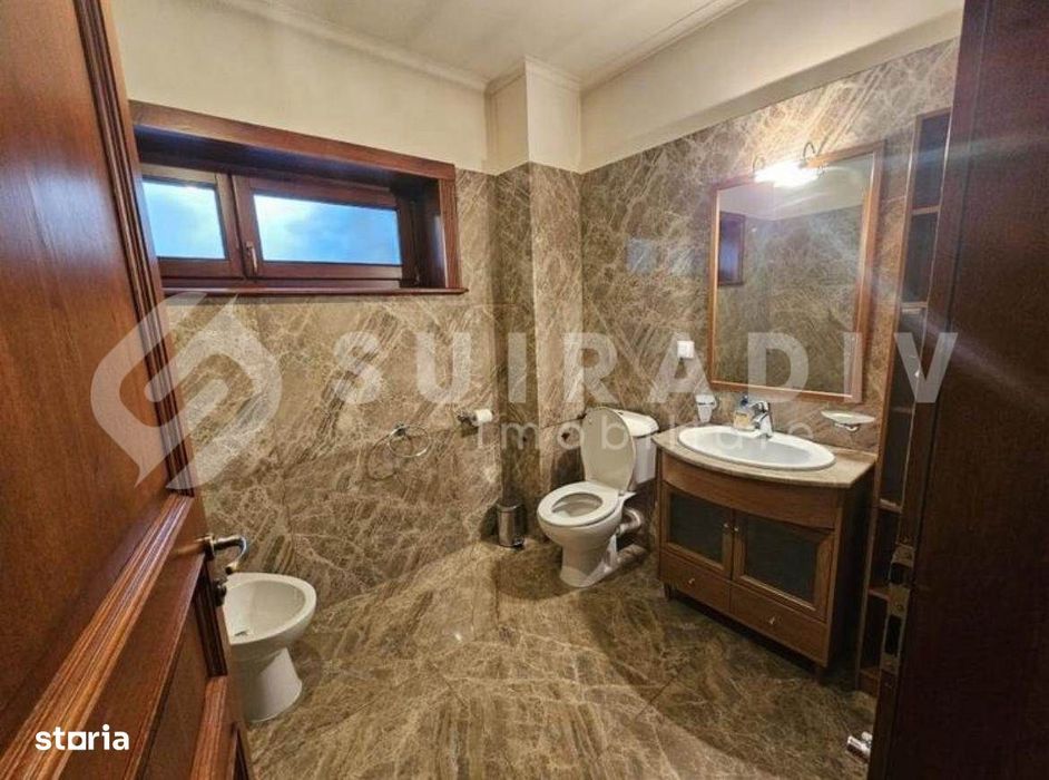 Casă stil clasic de închiriat – Gruia | 502 mp utili | 500 mp teren