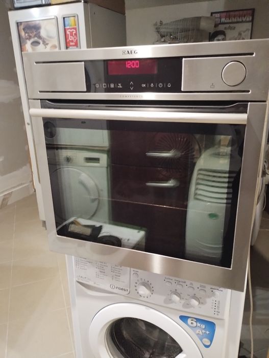 Мултифункционална фурна AEG Competence Конвектомат Steam