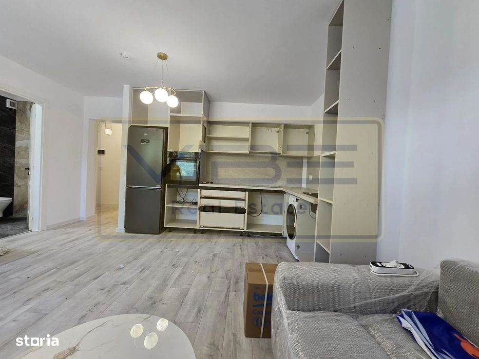 Poitiers Tower -Prima inchiriere - 2 camere + dressing  - mobilat mode