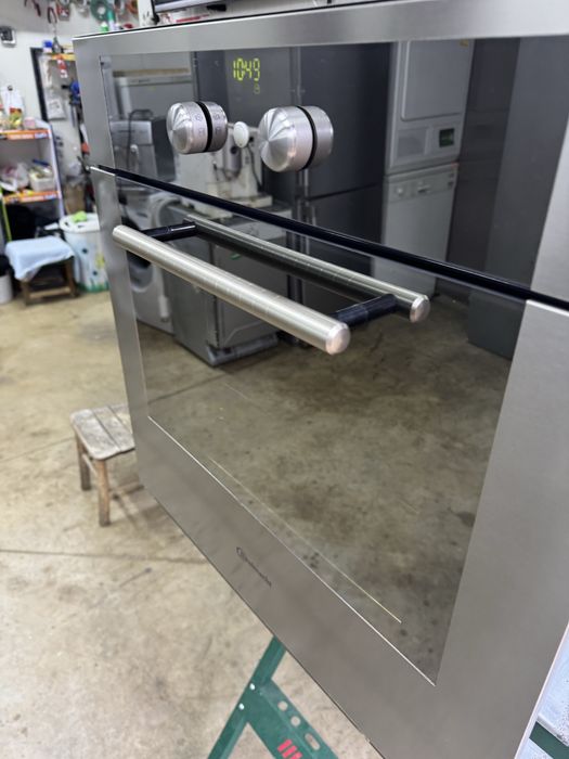 Фурна за вграждане 64 литра Baukneght /Whirpol Germany ГАРАНЦИЯ