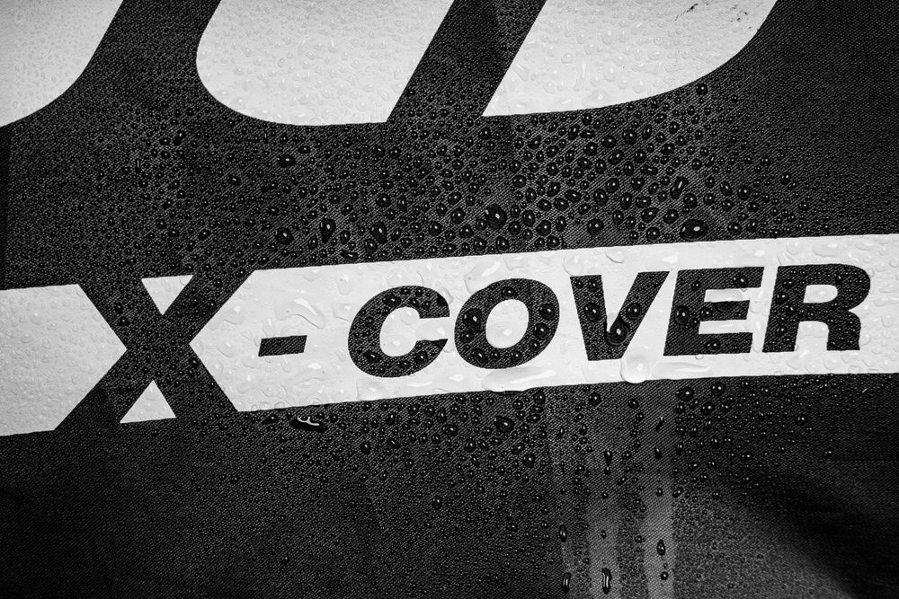 Мото покривало за мотор SHIMA X-COVER,размер М ,водоустойчиво!