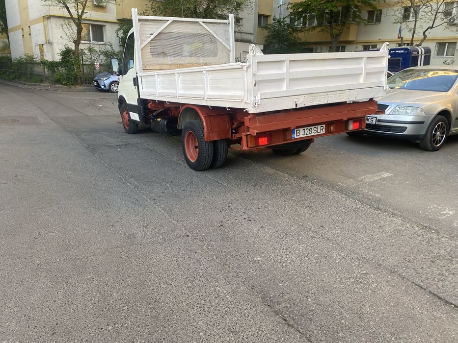 Vand iveco daily basculabil pe 3 parti