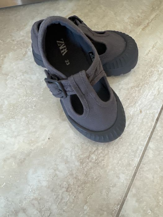 Детски обувчици Зара
