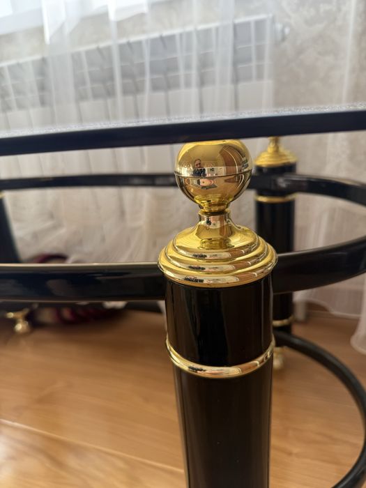 продам журнальный столик