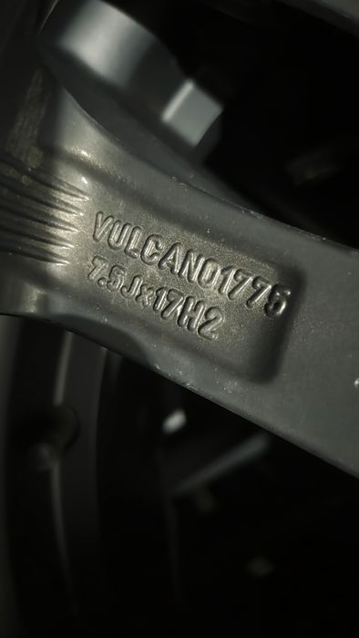 Джанти 17 5х112с гуми dunlop 225 50 17