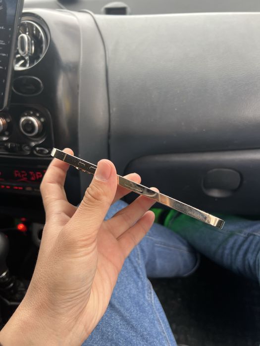 Iphone 13 pro max 256gb Gold