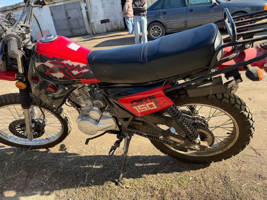 Продам мотоцикл эндуро 150см3