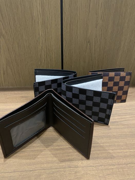 Кошельки (портмоне) мужские