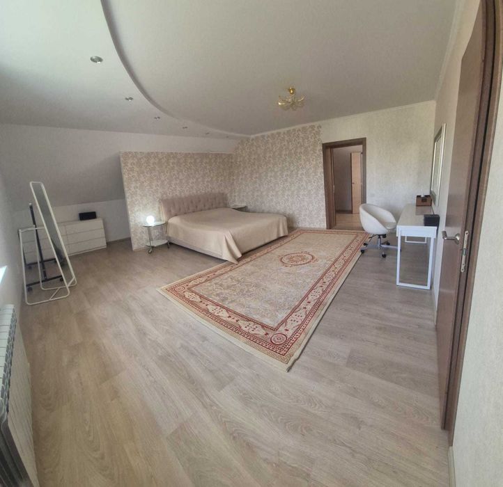 Продам коттедж в Военном гродке