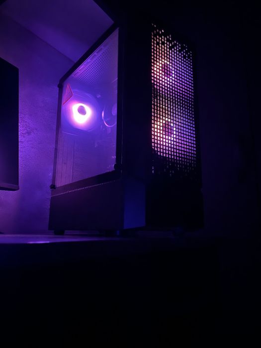 PC Gaming / Office | Ryzen 5 5600G | 16GB | WiFi + RGB