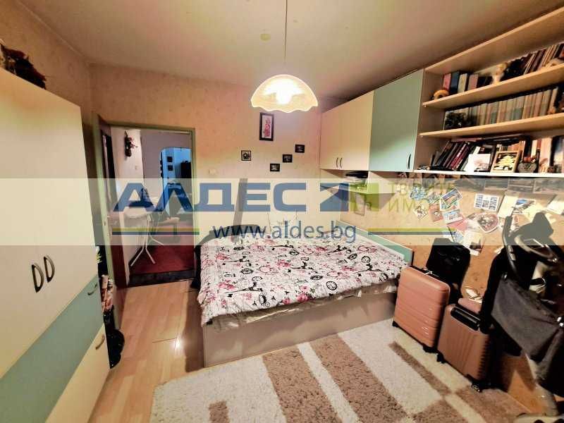 Продава се Тристаен апартамент в София, Карпузица - 68 кв.м за 1912 €/кв.м - Снимка #6
