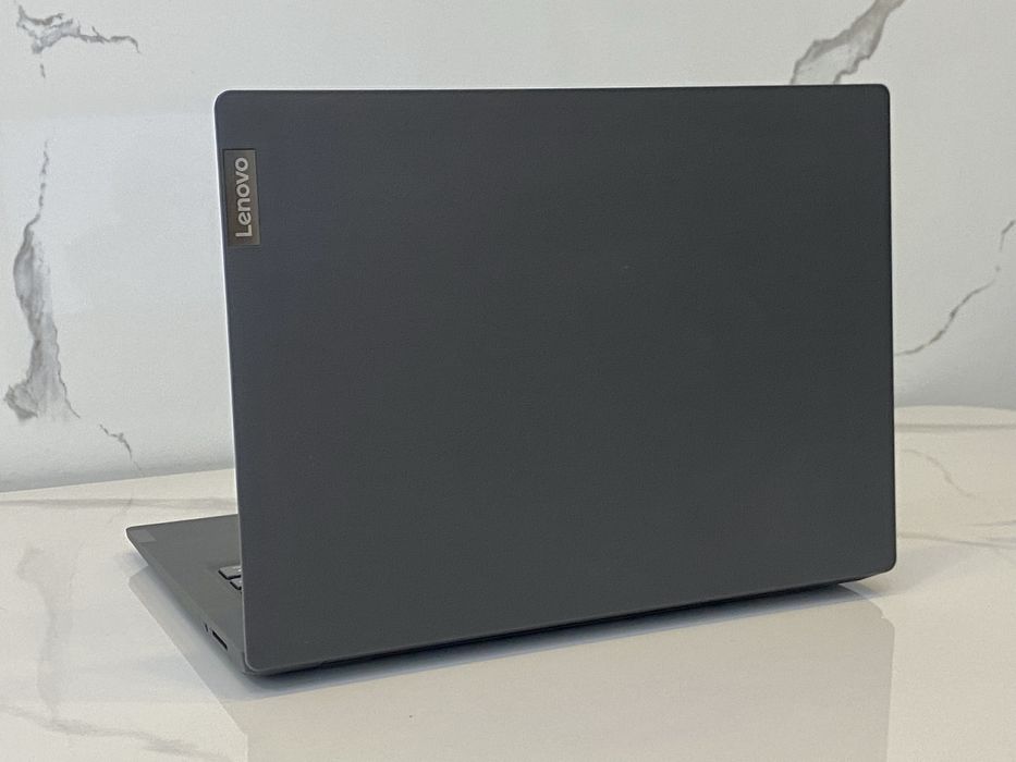 Ноутбук Lenovo сатылады!