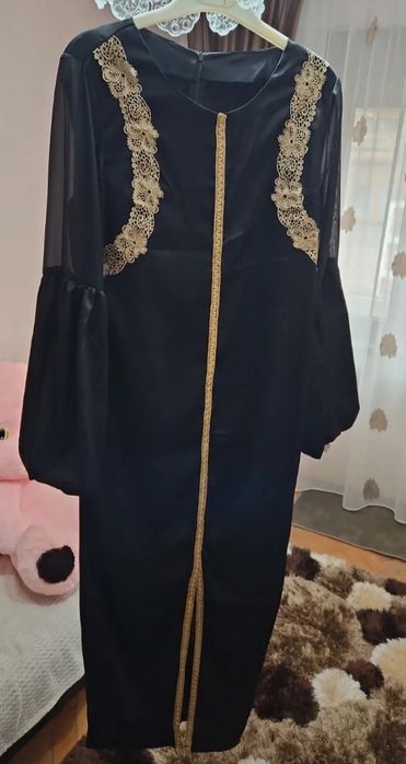 Rochie negră nouă