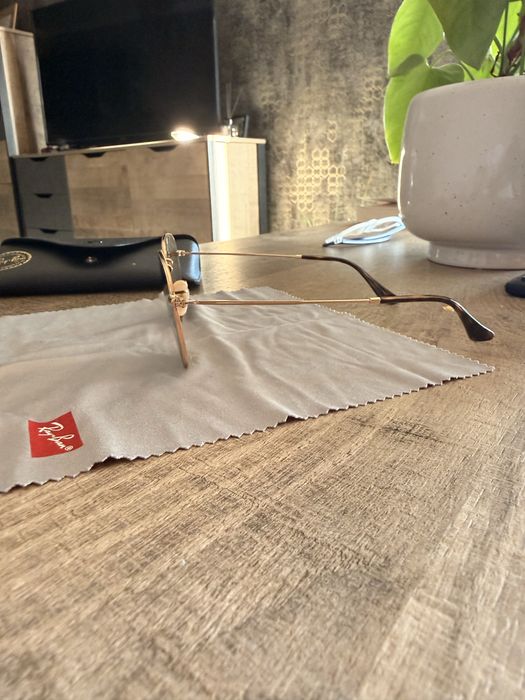 Ray ban шестоъгълна форма
