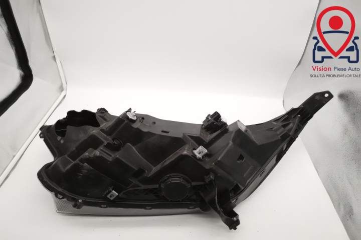 Десен фар Оригинален Лед Авариран Хонда КР-В / Honda CR-V [Повреден ор