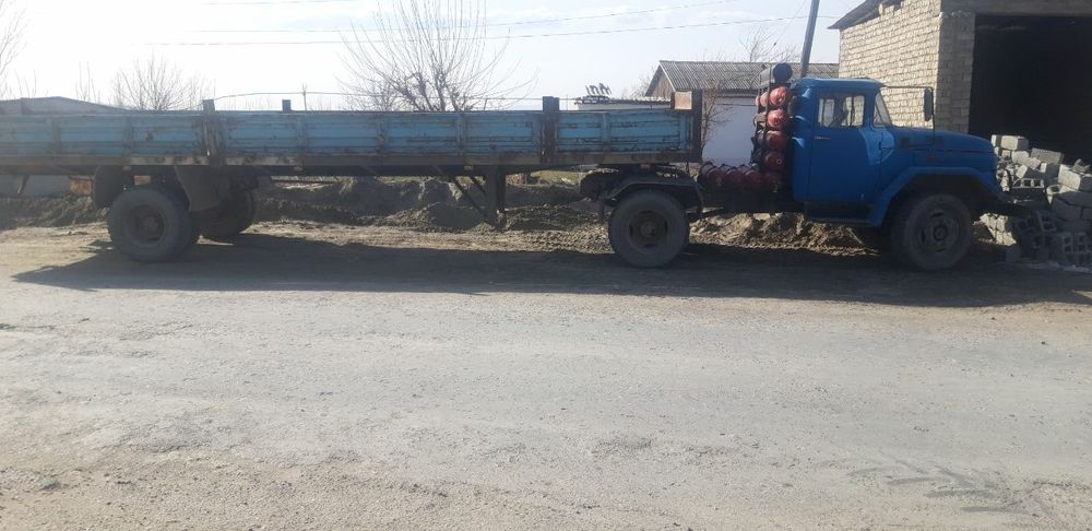 Zil shalanda sotiladi.