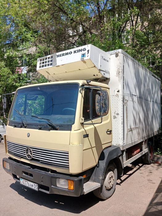 Продам грузовик мерседес 814