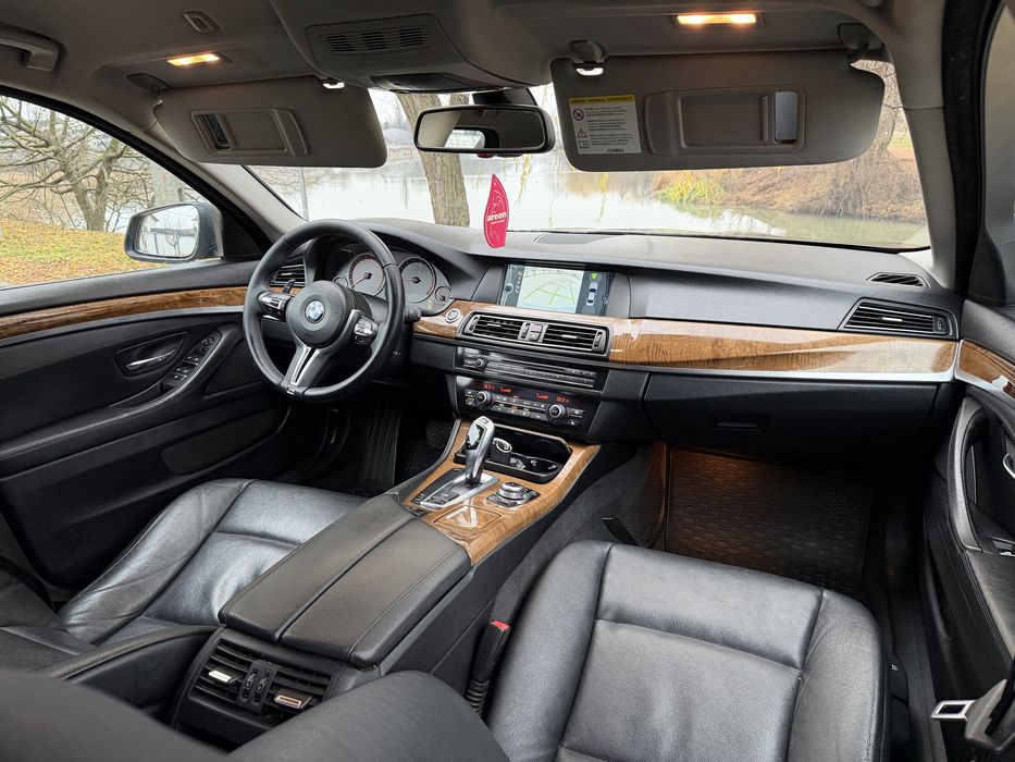 Bmw F10/520//Navi Mare/Cameră/Piele