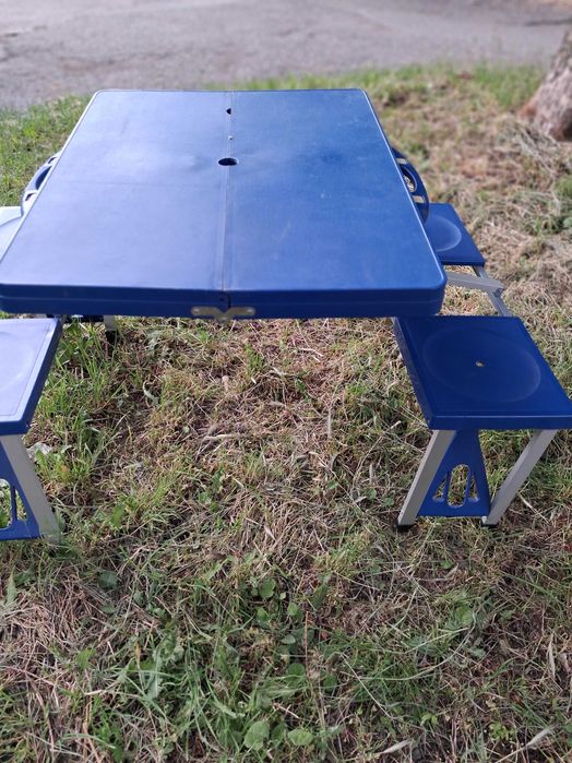 Сгъваема туристическа маса