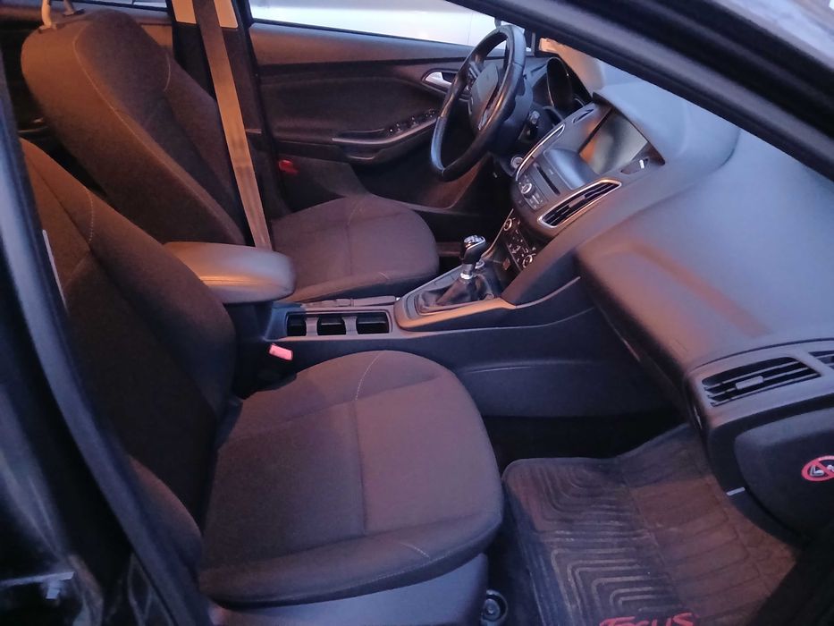 Ford Focus 2016г. 1.0 ecoboost 125к.с. бензин