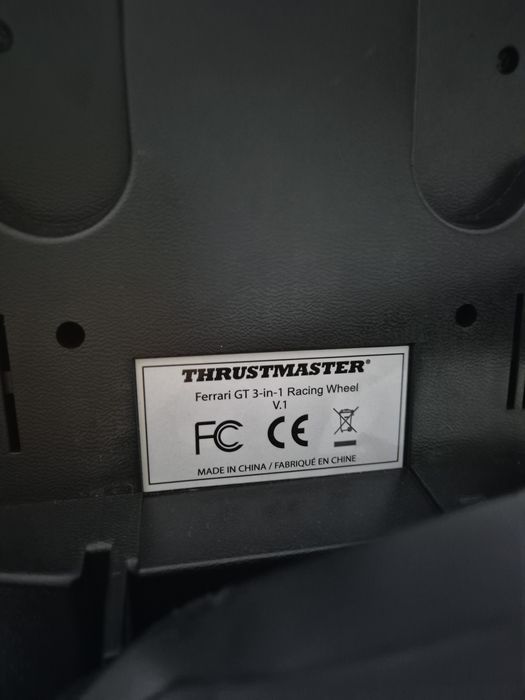 Волан с педали Thrustmaster GT
