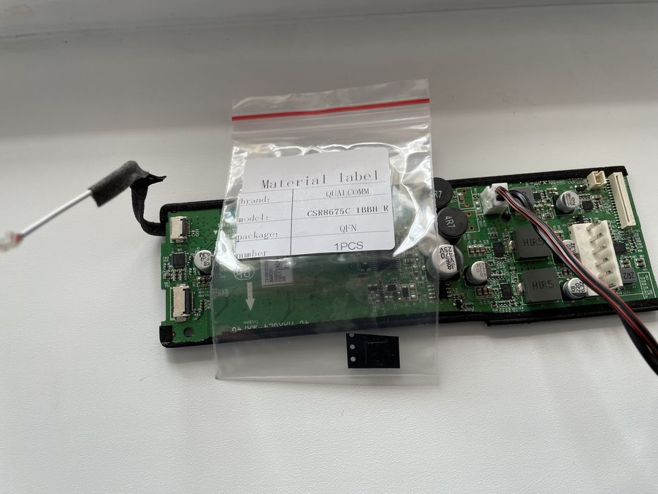 Не рабочий усилитель JBL Charge 4 TL