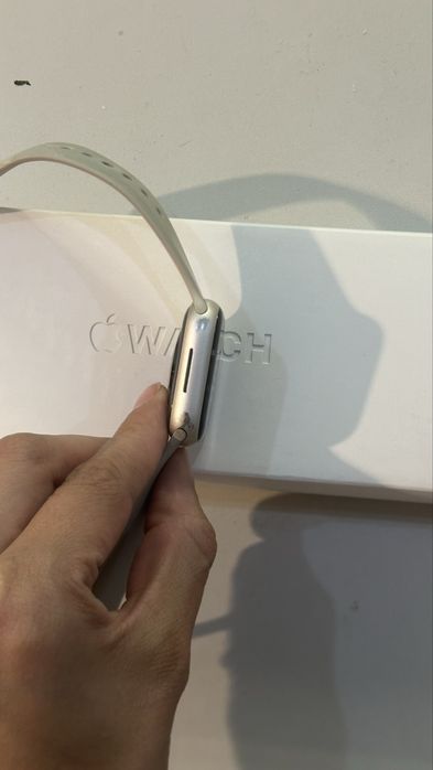 Apple watch Series 8 (41 мм)