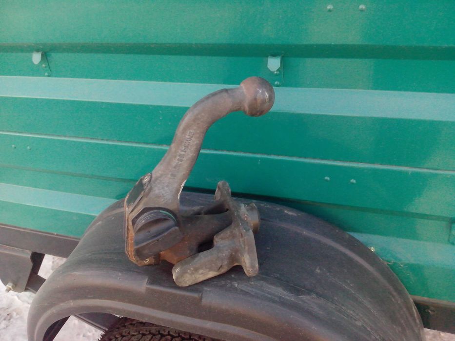 фаркопы легковые