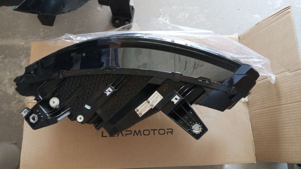 Chap old fara Leapmotor C16 | Левая передняя фара Leapmotor C16