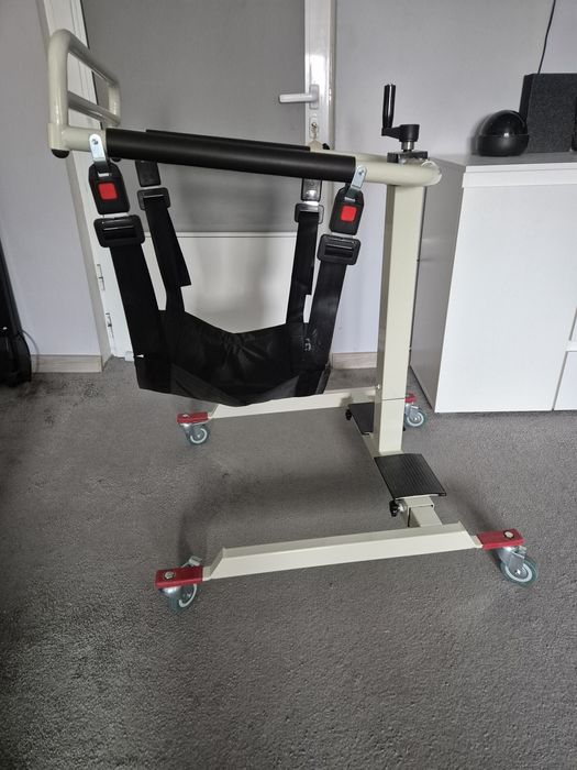 Cadru ,lift ridicat persoana si deplasare