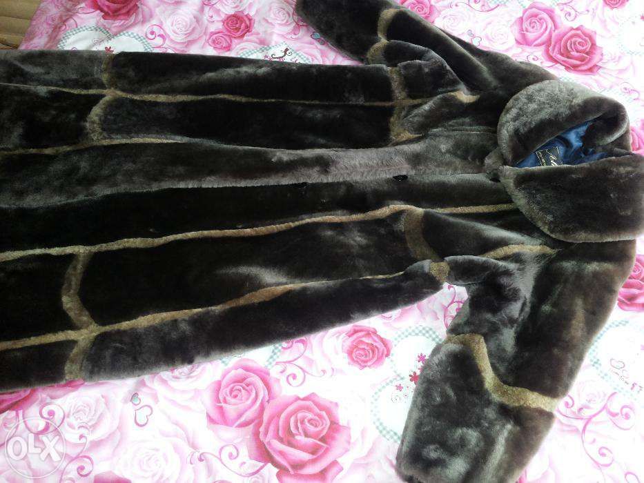 Продам мутоновую шубу