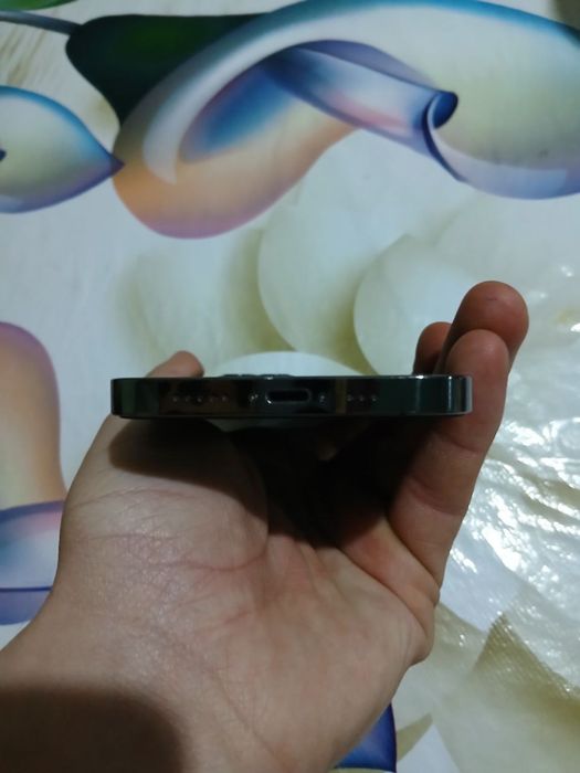 Iphone 12 pro ideal holati zor garantiya