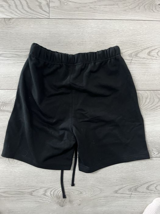Pantaloni essentials