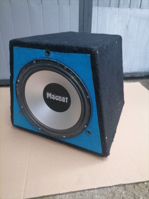 Продавам тон колона - БАС