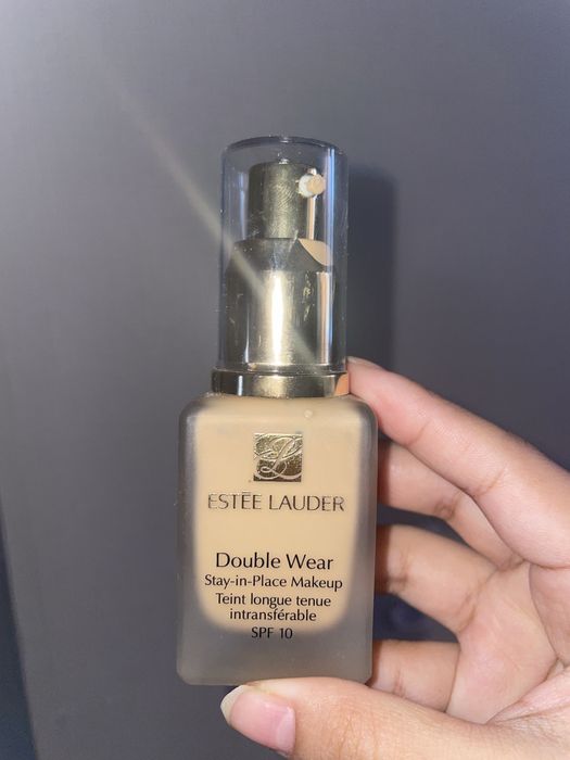 Тональный крем Estee Lauder