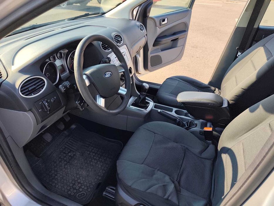 FORD Focus 2008 — imagine 5