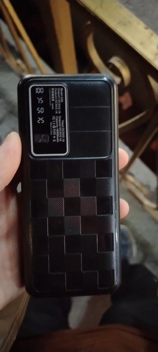 Power bank sotiladi holati ideal