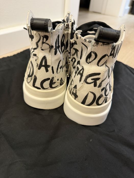 dolce&gabbana sneakers size 39