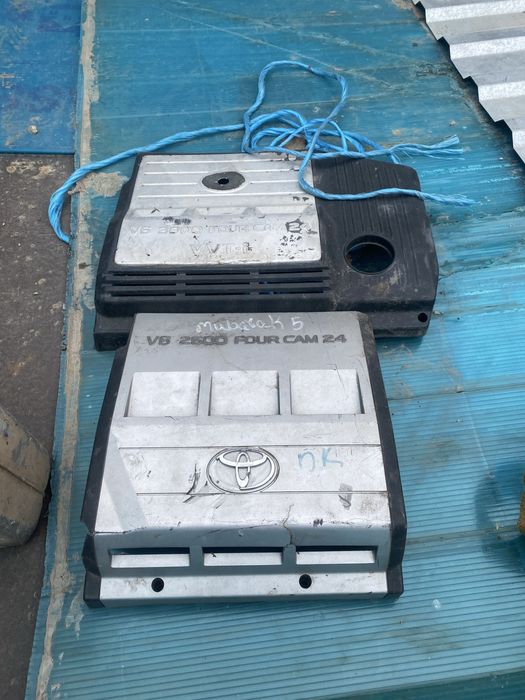 Продам крышки двигателя тойота