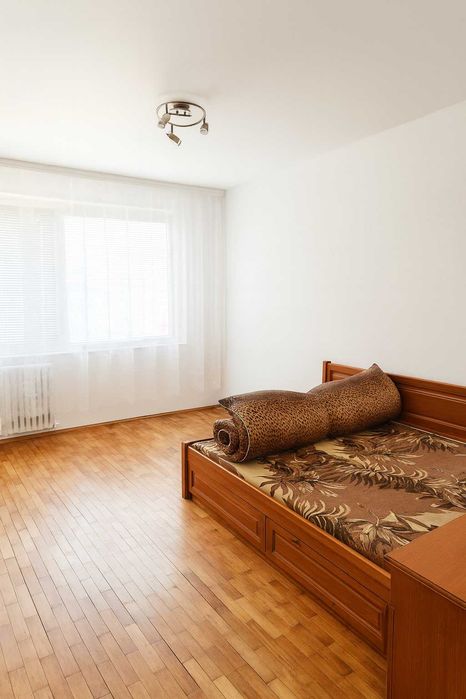 Дава се под наем Четиристаен апартамент в София, Младост 2 - 110 кв.м за 664 € - Снимка #8