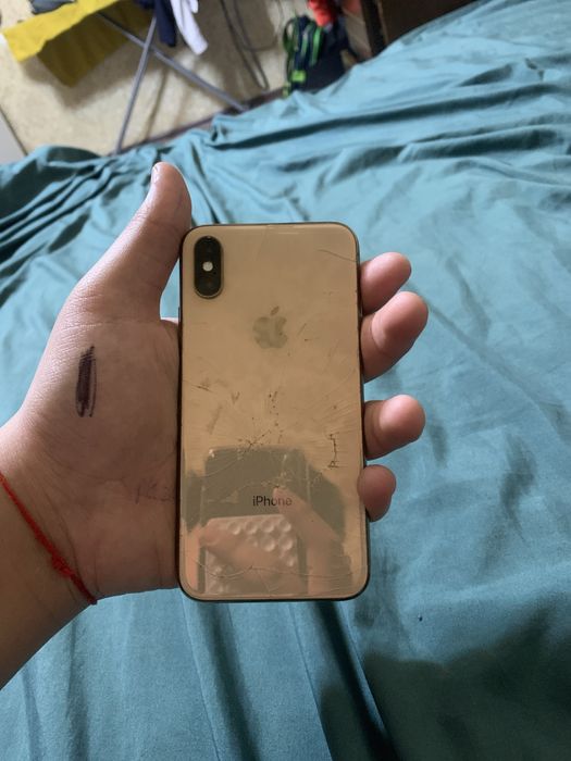 Айфон XS не знаю порол ай клауда