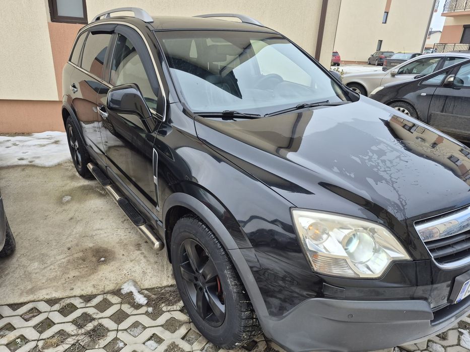 Vând Opel Antara Cosmo, tracțiune integrală 4x4, motor 2.0 CDTI