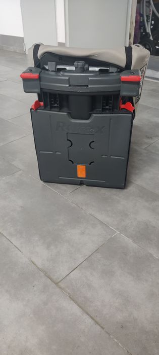 Scaun Auto Baby Design Rotax – Siguranță și Confort (9-36 kg)
