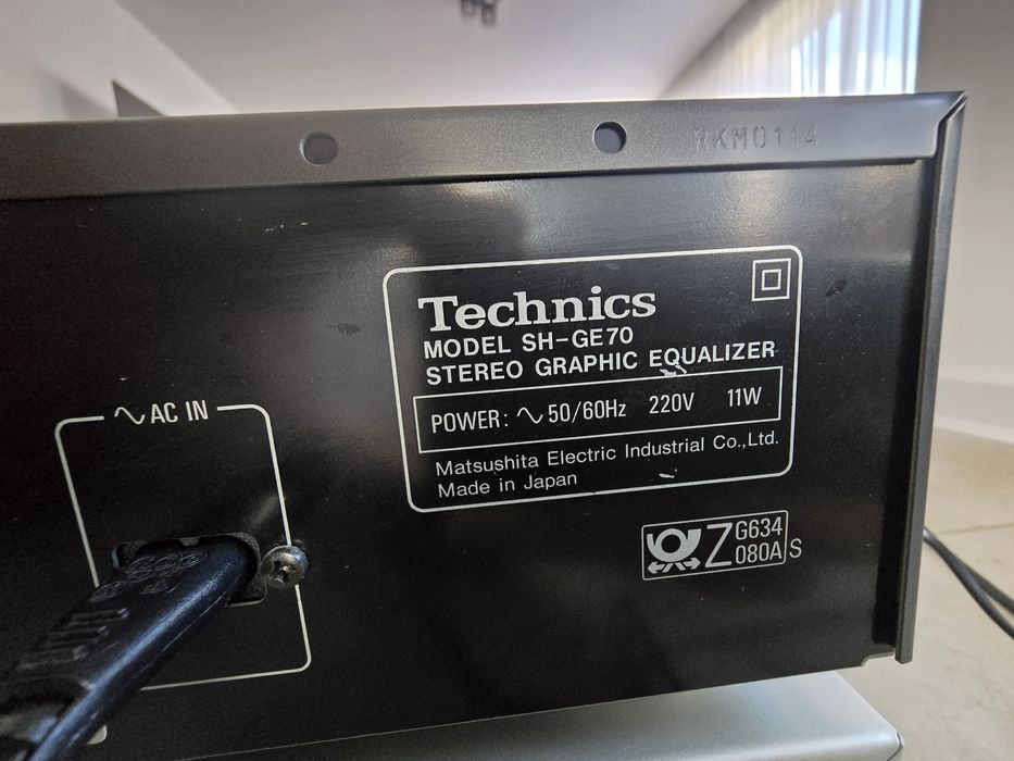 Technics SH-GE70 Stereo Graphic Equalizer