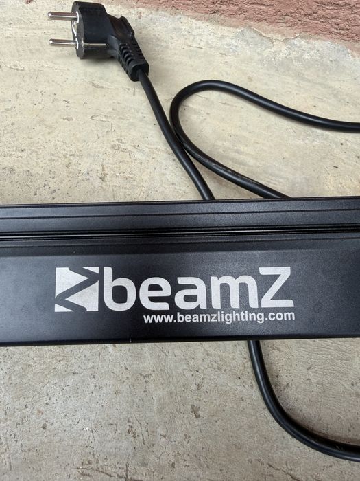 Vând BAR LED BeamZ cu 8 LED Nou