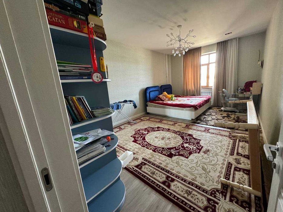 Сдаётся квартира на Яккасарайском