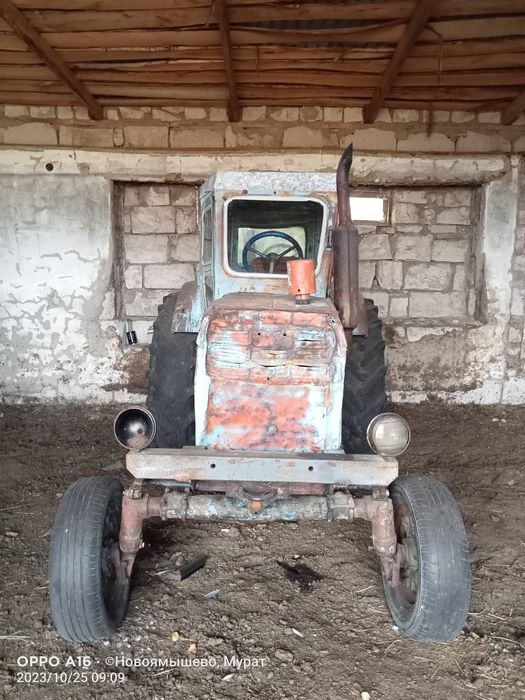 Трактор Т40 на ходу