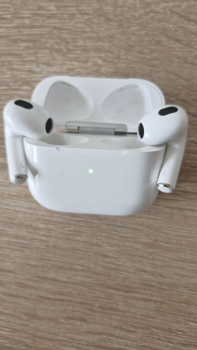 Airport 3 обмен на Samsung buds 3fe