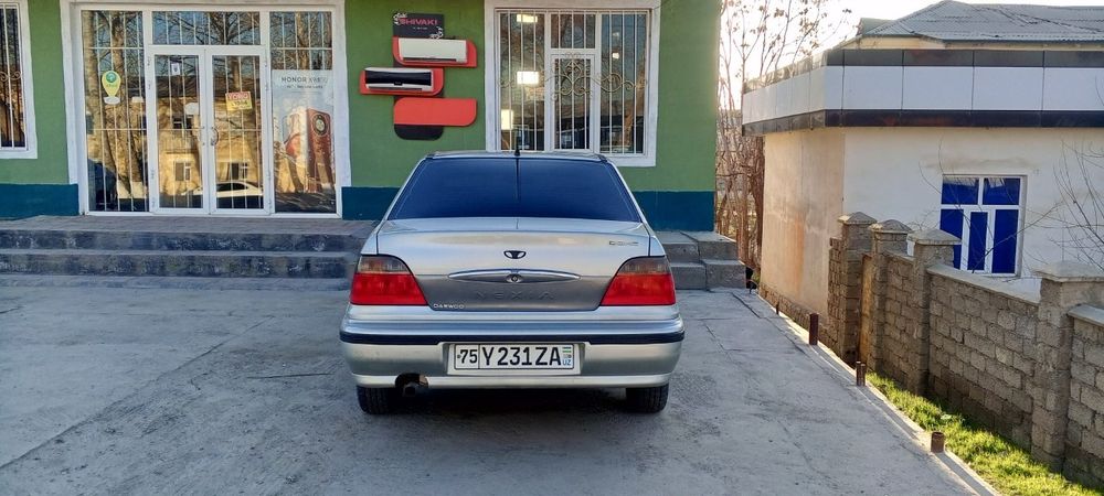 Nexia 1 srochna sotiladi.